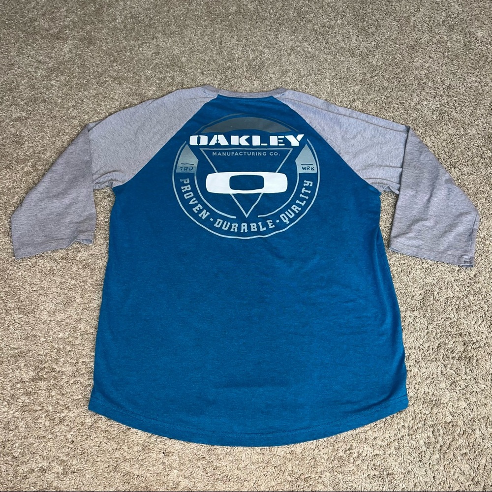 Oakley for Buckle T Shirt Exclusive Mens Large Baseball Style Multicolor Gray